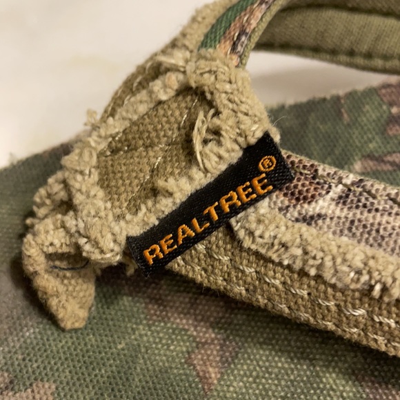 Real Tree Drake Jr. Flip Flops Sandals size 5M - Picture 8 of 9